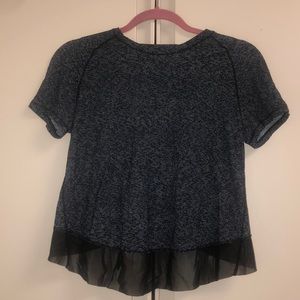 LULULEMON slitback breathable shirt